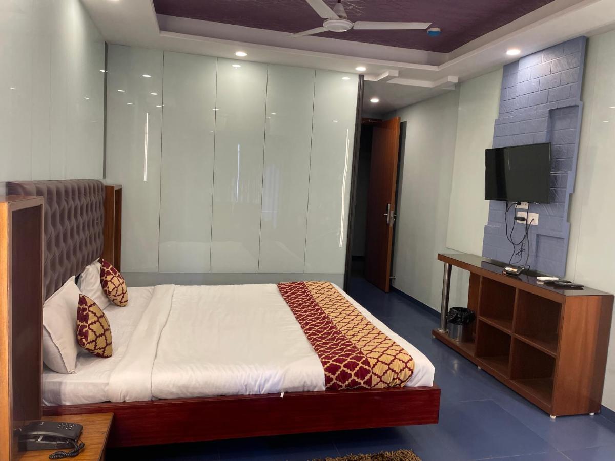 Hotel Airport Kk Nagpur Ngoại thất bức ảnh